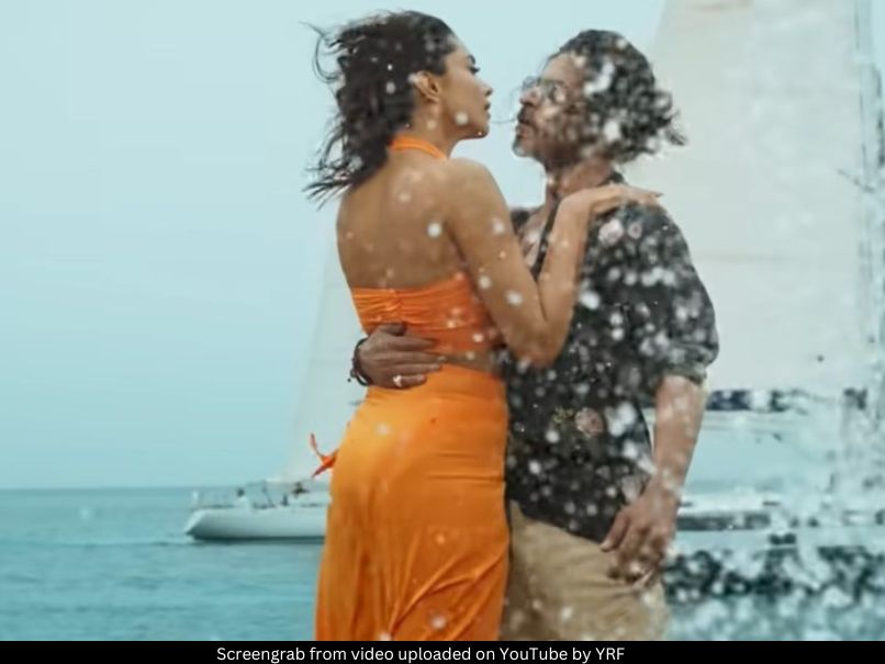 Deepika Padukone and Shah Rukh Khan