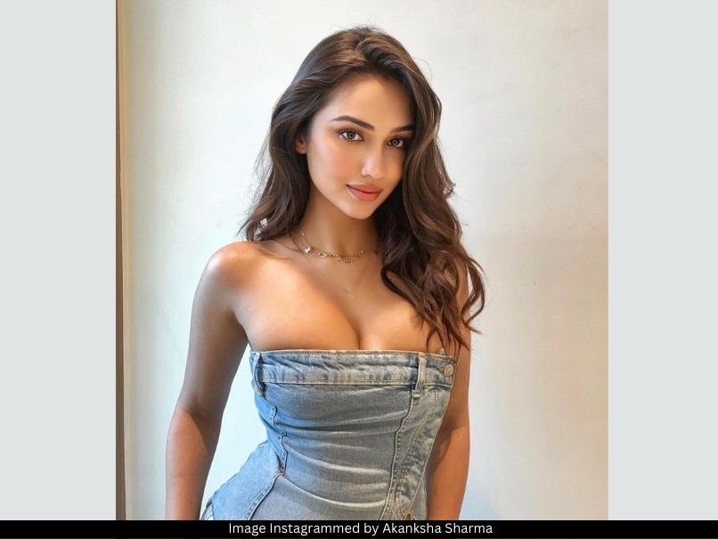 Akanksha Sharma 