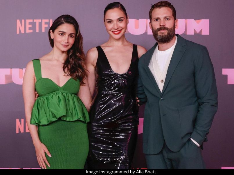 Alia, Gal Gadot and Jamie Dornan 