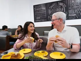 Madhuri Dixit Tim Cook 
