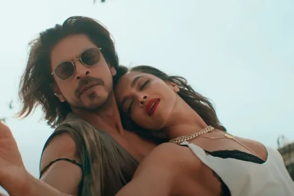 Shah Rukh Khan and Deepika Padukone