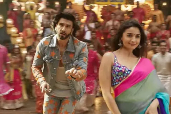 Ranveer Singh and Alia Bhatt 
