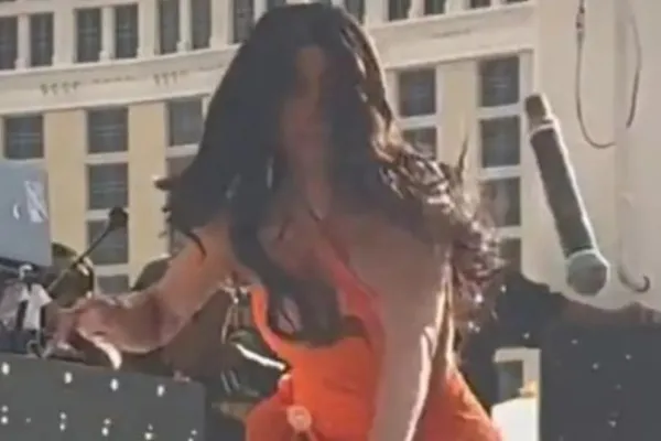 Cardi B 