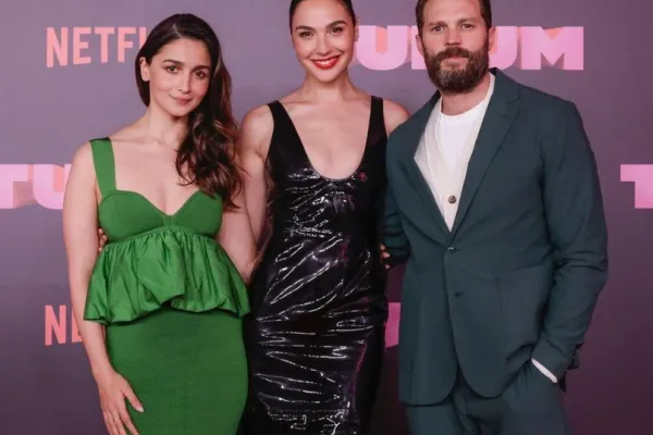Alia, Gal Gadot and Jamie Dornan 
