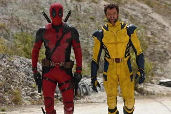 Ryan Reynolds and Hugh Jackman 