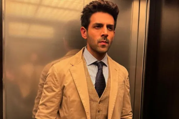 Kartik Aaryan 