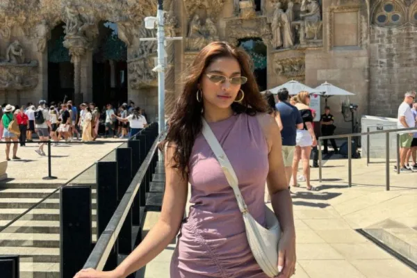 Saiee Manjrekar 