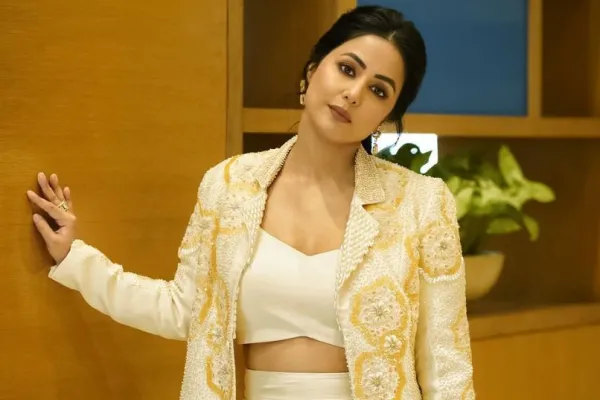 Hina Khan 