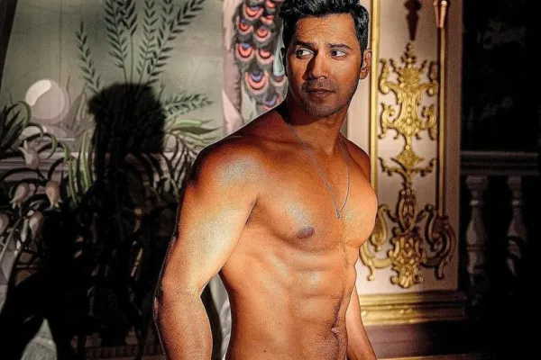  Varun Dhawan