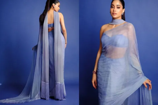  Janhvi Kapoor